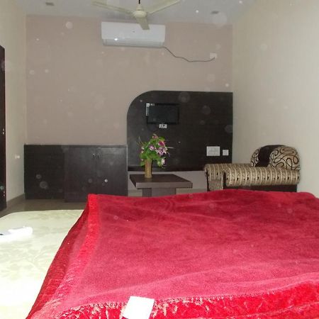 Hotel Rudraksh Virani Exterior photo